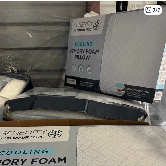 Serenity Cooling Memory Foam Pillow (2 pillows) - Picture 3 of 5